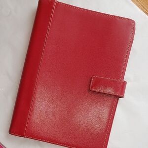 VTG Franklin Covey Red leather planner snap close